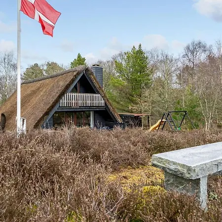Lovely In With Kitchen Casa de Férias Romo