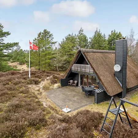 Lovely In With Kitchen