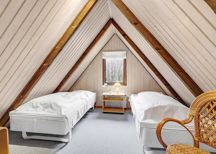 Lovely In With Kitchen Holiday home