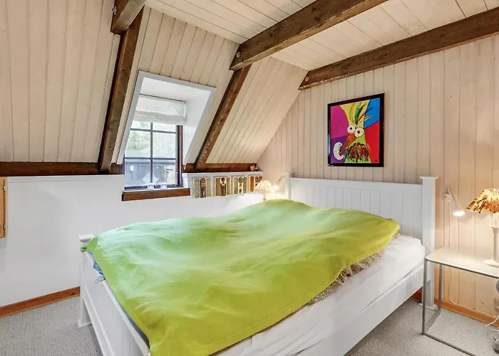 Lovely In With Kitchen